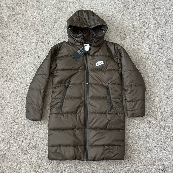 Nike Jacket Womens Size XS Sportswear Therma-Fit Repel Long Puffer - Picture 2 of 11